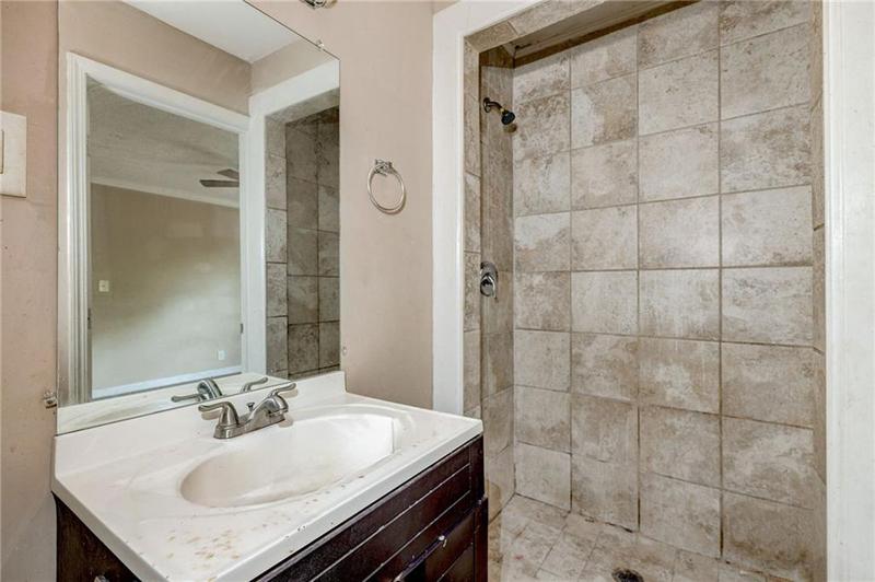 Image for property 1889 Cannon Street, Decatur, GA 30032