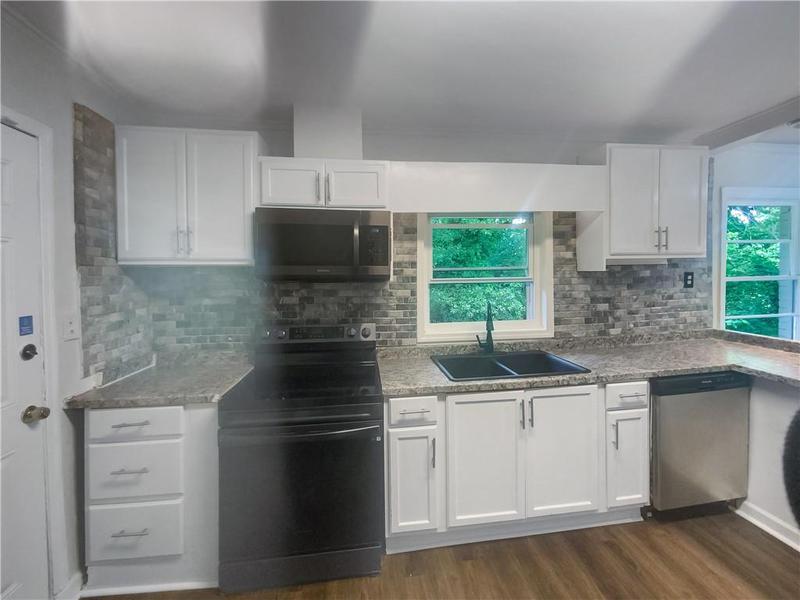 Image for property 2249 Holly Hill Drive, Decatur, GA 30032