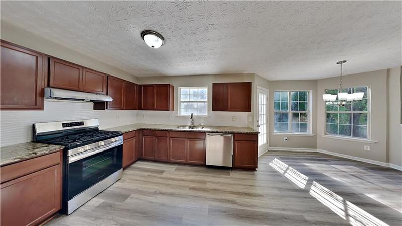 Image for property 12497 Lakeside Parkway, Fayetteville, GA 30215