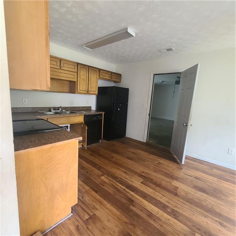 Image for property 144 Longstreet Circle, Oxford, GA 30054