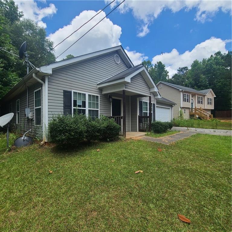 Image for property 144 Longstreet Circle, Oxford, GA 30054