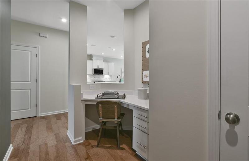 Image for property 280 Rockledge Bend, Powder Springs, GA 30127