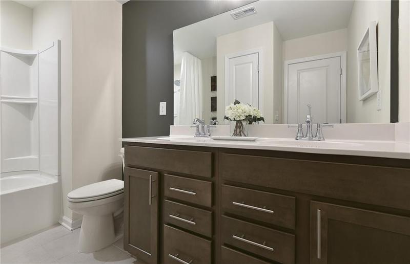 Image for property 280 Rockledge Bend, Powder Springs, GA 30127