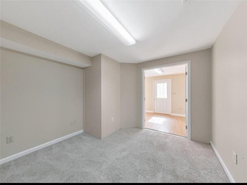 Image for property 220 WINDING STREAM Trail, Hampton, GA 30228