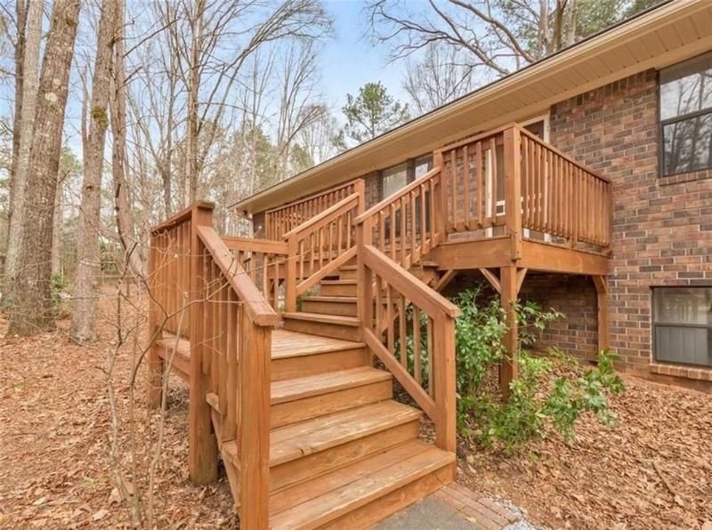 Image for property 220 WINDING STREAM Trail, Hampton, GA 30228