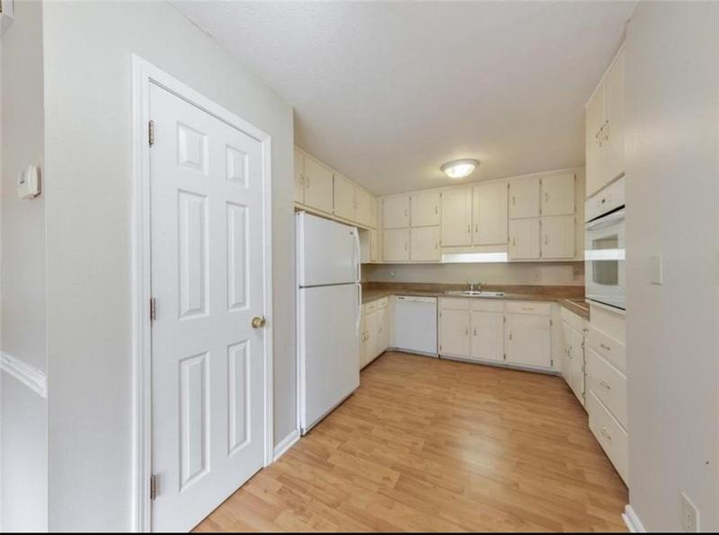 Image for property 220 WINDING STREAM Trail, Hampton, GA 30228