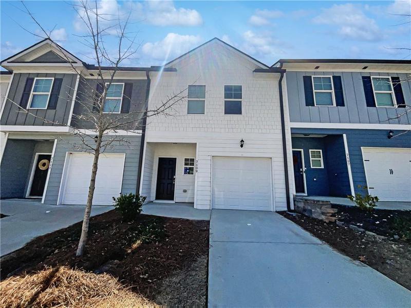 Image for property 7109 Gladstone Circle, Lithonia, GA 30038