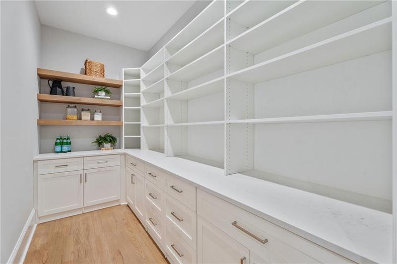 Image for property 16500 Hopewell Road, Alpharetta, GA 30004