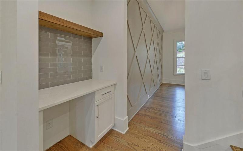 Image for property 4847 Basingstoke Drive, Suwanee, GA 30024