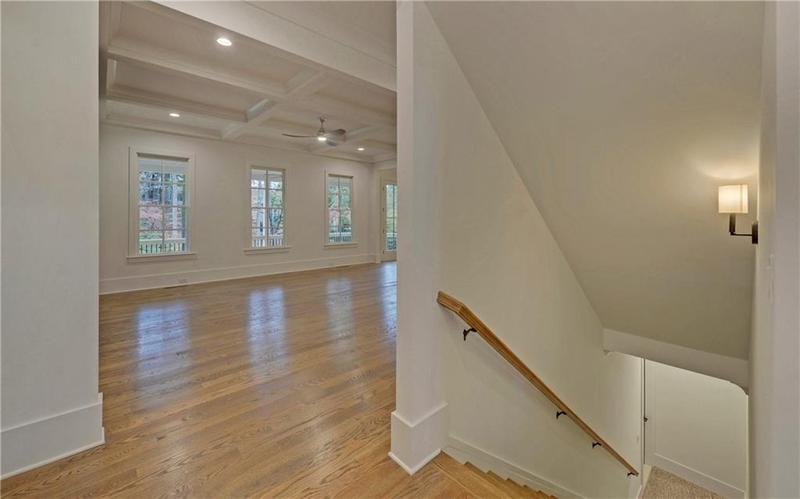 Image for property 4847 Basingstoke Drive, Suwanee, GA 30024