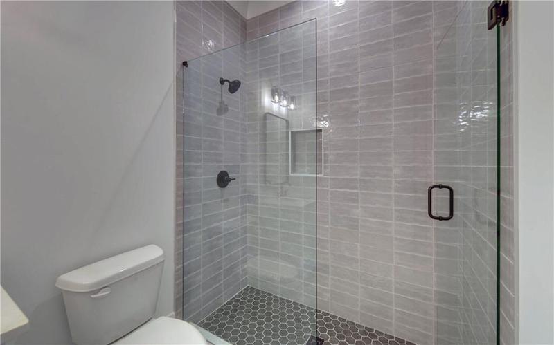Image for property 4847 Basingstoke Drive, Suwanee, GA 30024
