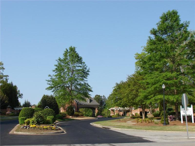 Image for property 4847 Basingstoke Drive, Suwanee, GA 30024