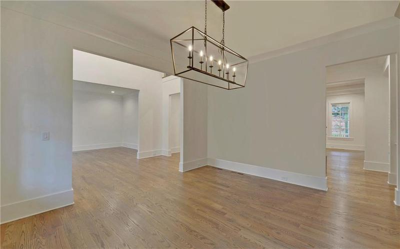 Image for property 4847 Basingstoke Drive, Suwanee, GA 30024
