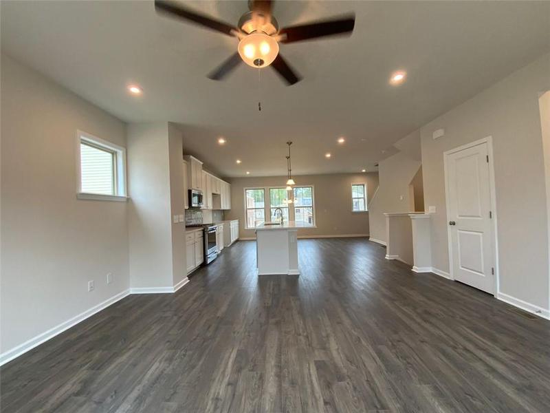 Image for property 3370 REAGAN Way 84, Lawrenceville, GA 30044