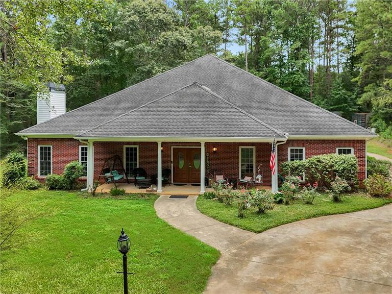 Image for property 190 Oak Hill Circle, Covington, GA 30016
