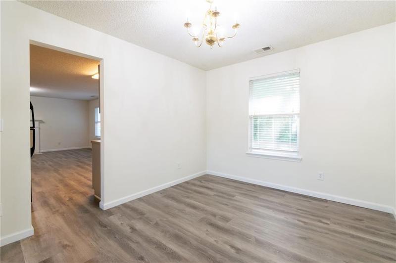 Image for property 3139 Redwood Run, Atlanta, GA 30349