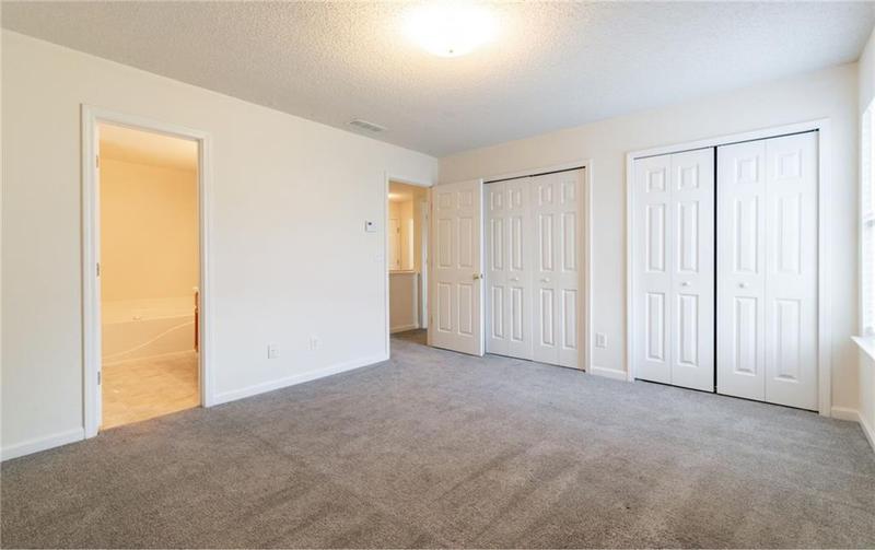 Image for property 3139 Redwood Run, Atlanta, GA 30349