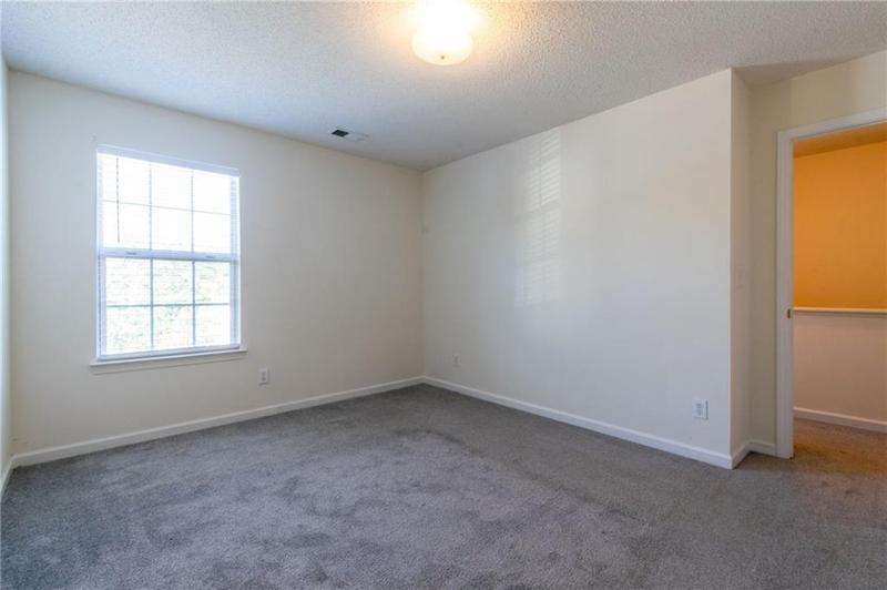 Image for property 3139 Redwood Run, Atlanta, GA 30349