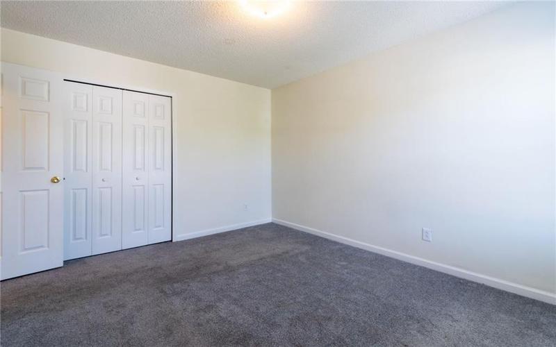 Image for property 3139 Redwood Run, Atlanta, GA 30349