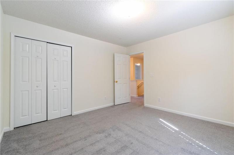 Image for property 3139 Redwood Run, Atlanta, GA 30349