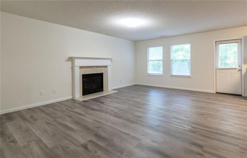 Image for property 3139 Redwood Run, Atlanta, GA 30349