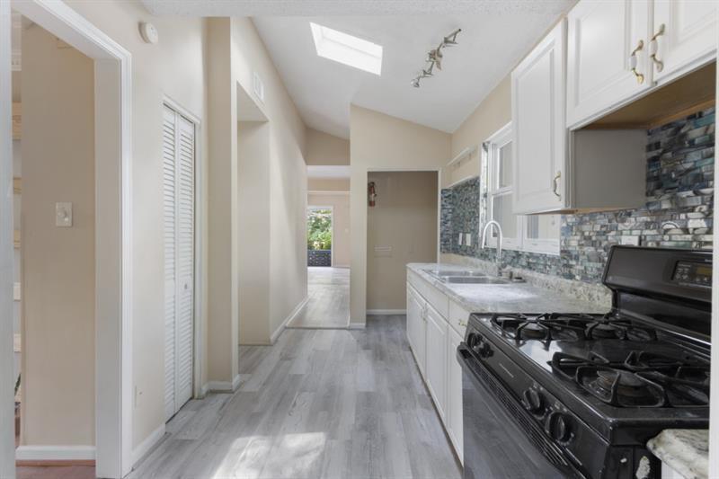 Image for property 1321 Mcclelland Avenue, Atlanta, GA 30344