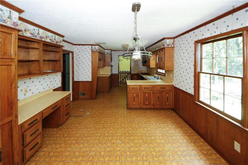 Image for property 2994 Ravenwolfe Way, Snellville, GA 30039