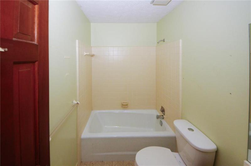 Image for property 2994 Ravenwolfe Way, Snellville, GA 30039