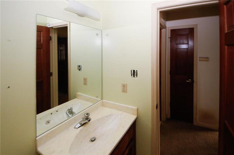 Image for property 2994 Ravenwolfe Way, Snellville, GA 30039
