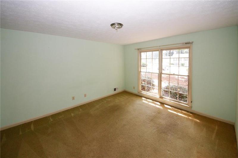 Image for property 2994 Ravenwolfe Way, Snellville, GA 30039