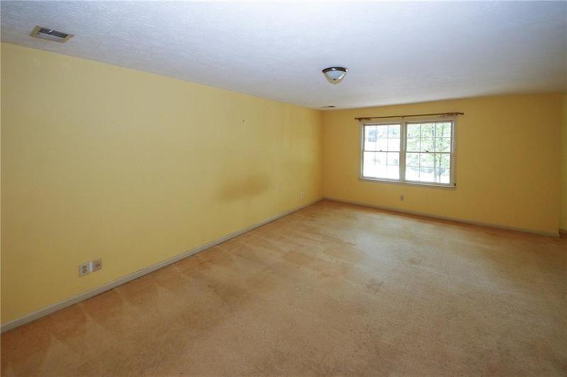 Image for property 2994 Ravenwolfe Way, Snellville, GA 30039