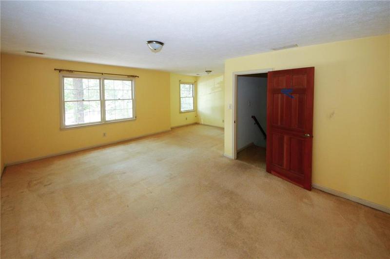 Image for property 2994 Ravenwolfe Way, Snellville, GA 30039