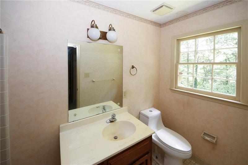 Image for property 2994 Ravenwolfe Way, Snellville, GA 30039