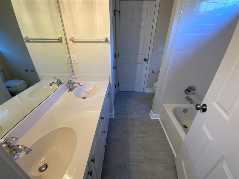 Image for property 5055 Hickory Hills Drive, Woodstock, GA 30188