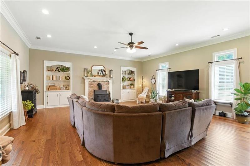 Image for property 2304 Due West Road, Dallas, GA 30157