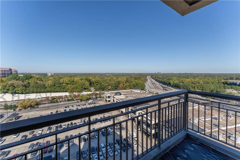 Image for property 3334 Peachtree Road 1209, 1210, Atlanta, GA 30326