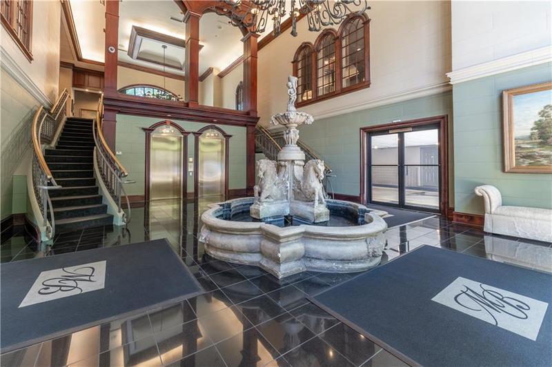 Image for property 3334 Peachtree Road 1209, 1210, Atlanta, GA 30326