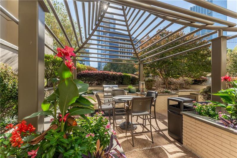Image for property 3334 Peachtree Road 1209, 1210, Atlanta, GA 30326