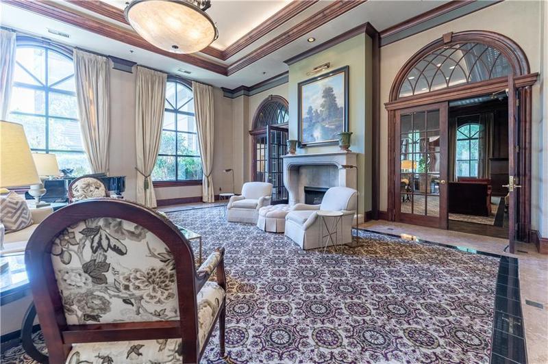 Image for property 3334 Peachtree Road 1209, 1210, Atlanta, GA 30326