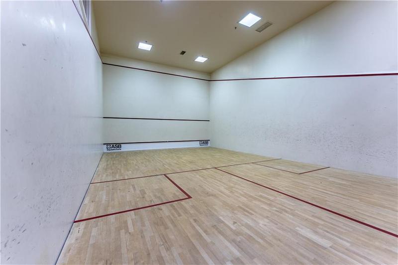 Image for property 3334 Peachtree Road 1209, 1210, Atlanta, GA 30326