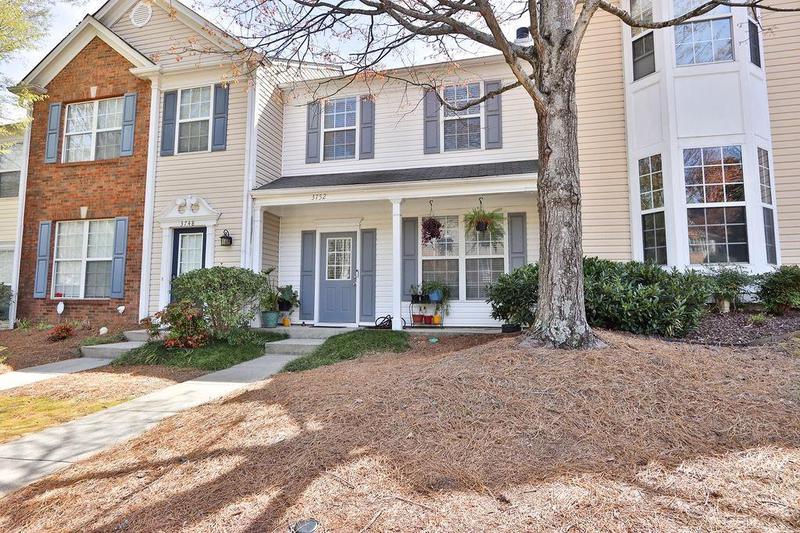 Image for property 3752 Berkeley Crossing, Duluth, GA 30096