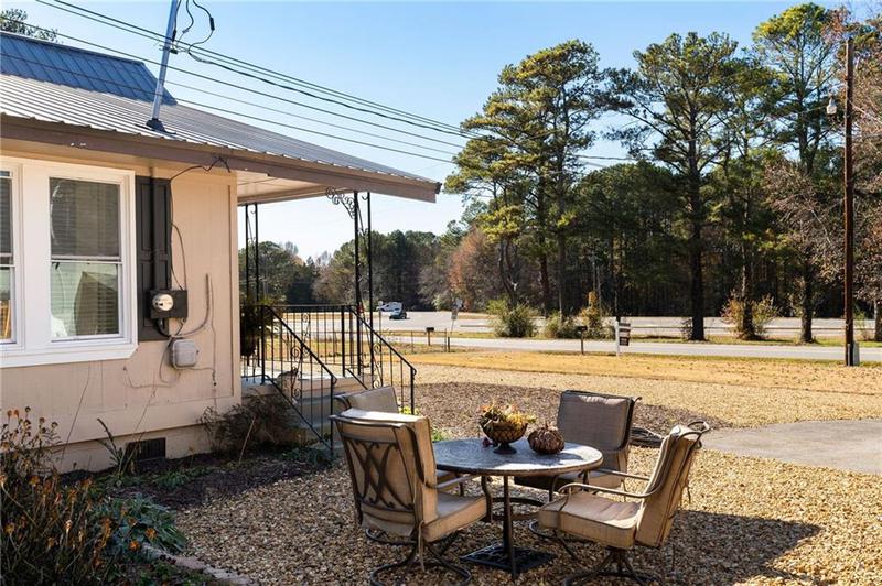 Image for property 1404 Cassville Road, Cartersville, GA 30121