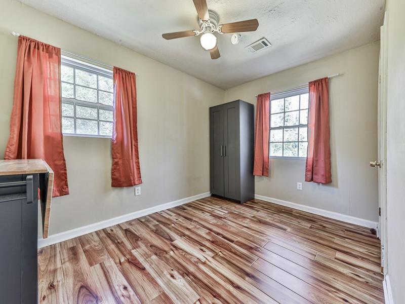 Image for property 2538 Gordon Circle, Smyrna, GA 30080