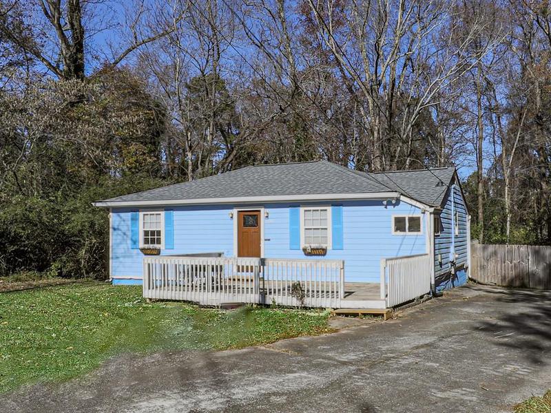Image for property 2538 Gordon Circle, Smyrna, GA 30080