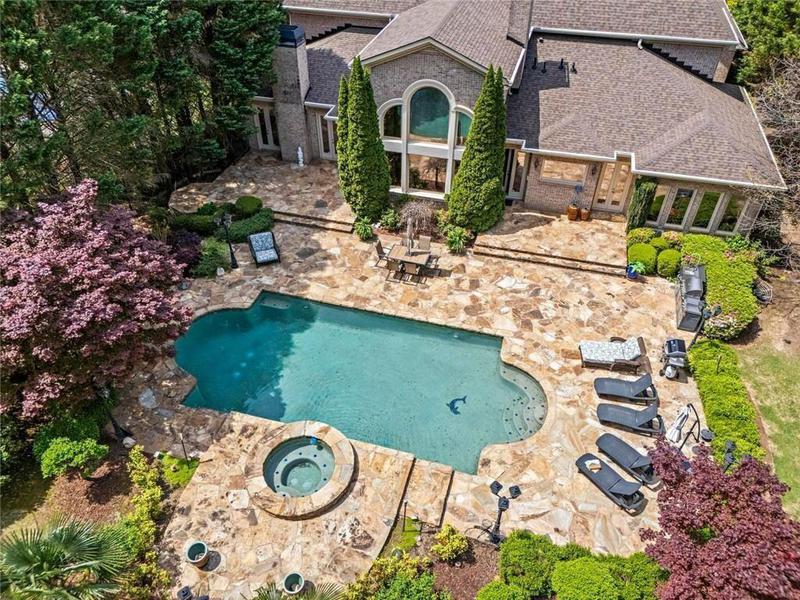 Image for property 2120 Blackheath Trace, Alpharetta, GA 30005
