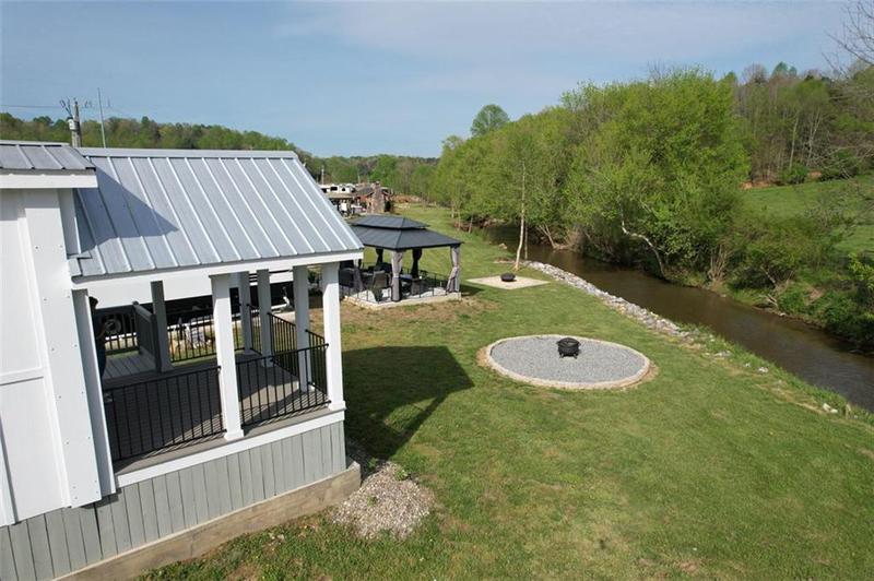 Image for property 122 Mountain Meadows Drive, Morganton, GA 30560
