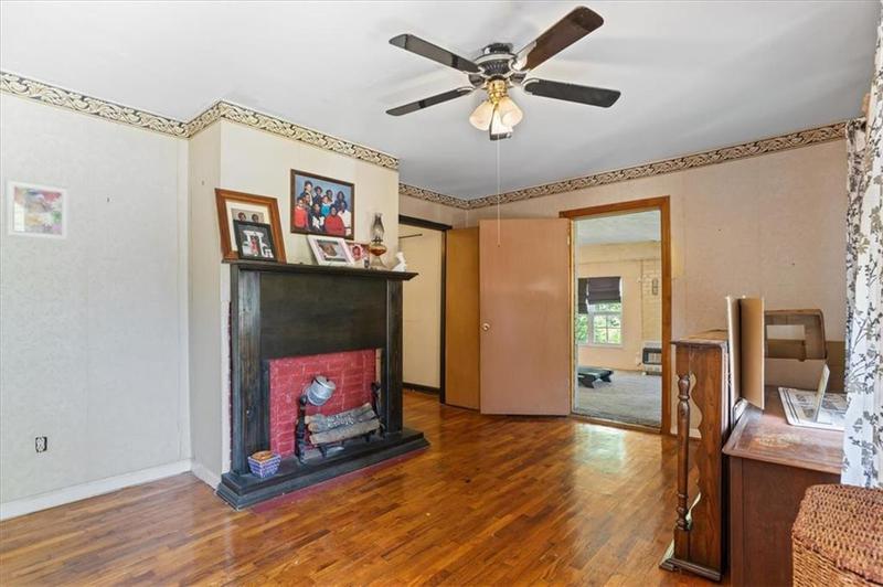 Image for property 3813 Stonewall Tell Road, South Fulton, GA 30349