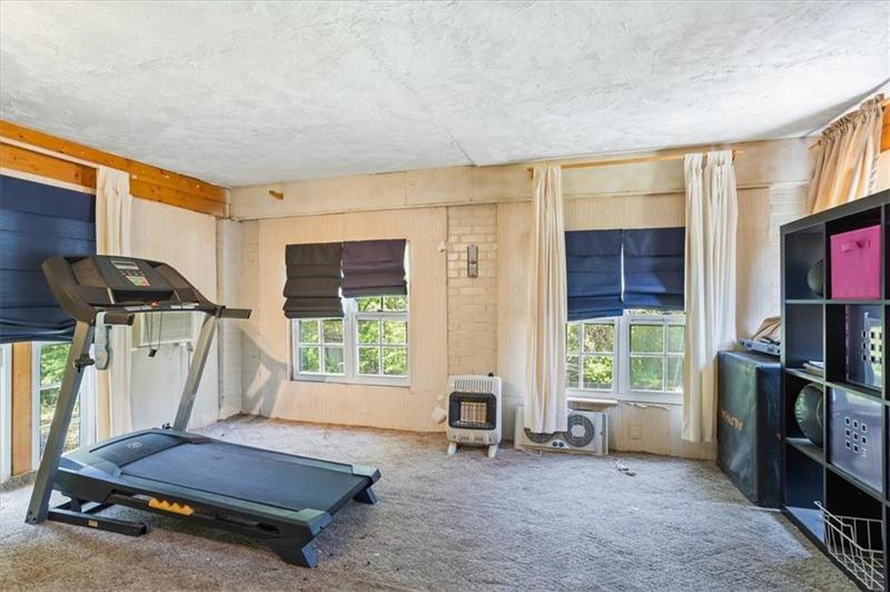Image for property 3813 Stonewall Tell Road, South Fulton, GA 30349