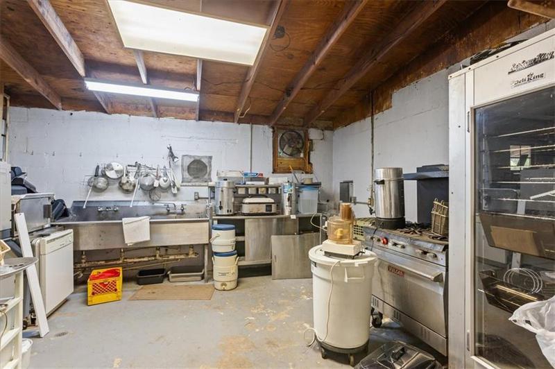 Image for property 3813 Stonewall Tell Road, South Fulton, GA 30349