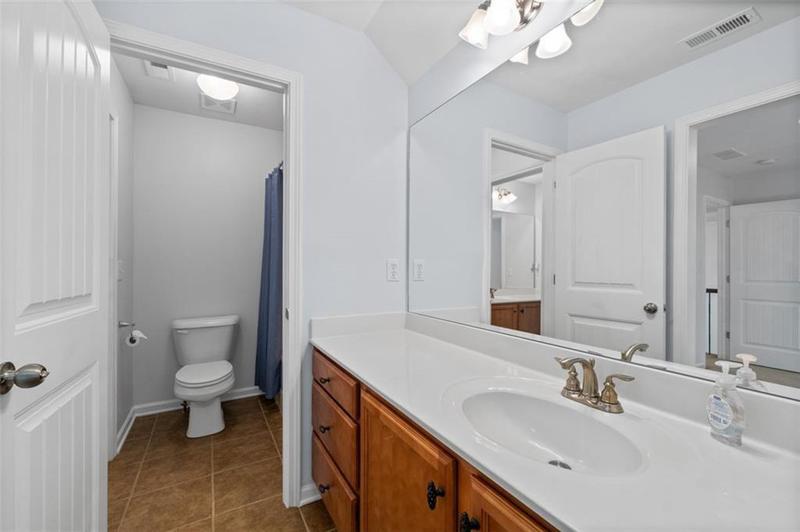 Image for property 2050 HERITAGE GREEN Drive, Marietta, GA 30064